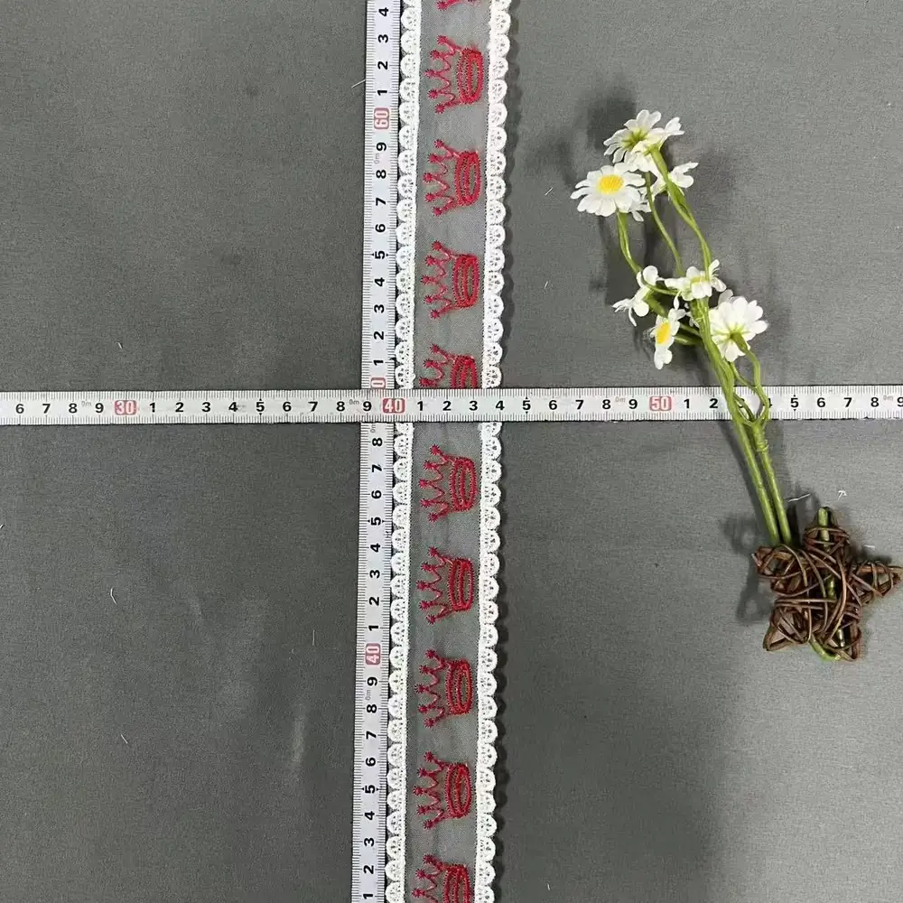 Red crown custom embroidered lace trim manufacturer guide